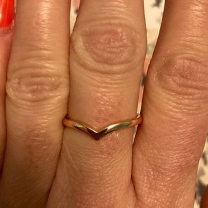 Women’s gold ring size 6